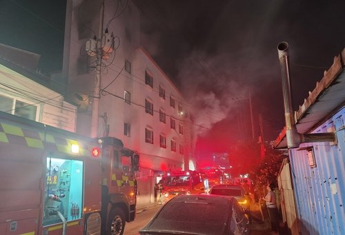 서산 모텔서 불 (출처=연합뉴스)
