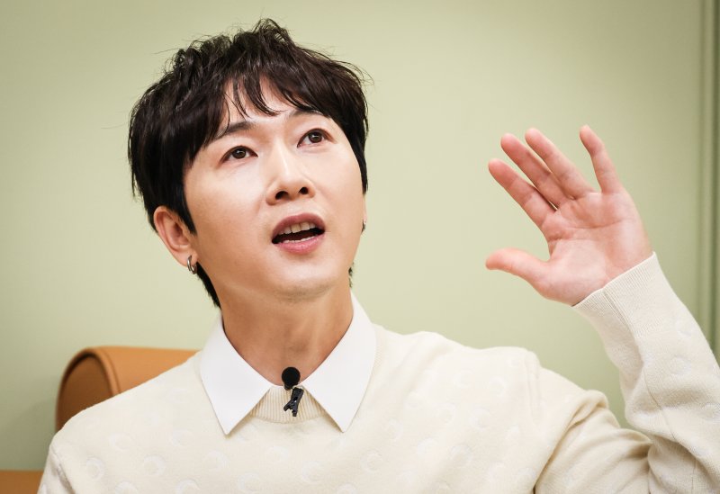 장우혁, K팝 아이돌 원형 만든 영원한 메인 댄서 [정덕현의 페르소나K]