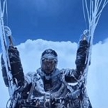 8600m 무산소 비행의 대가… 中 남성, 기록 세우고도 징계