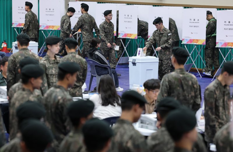[하반기 달라지는 것들]'질병면제' 고소득층 자녀 추적관리…병역 공정성 강화