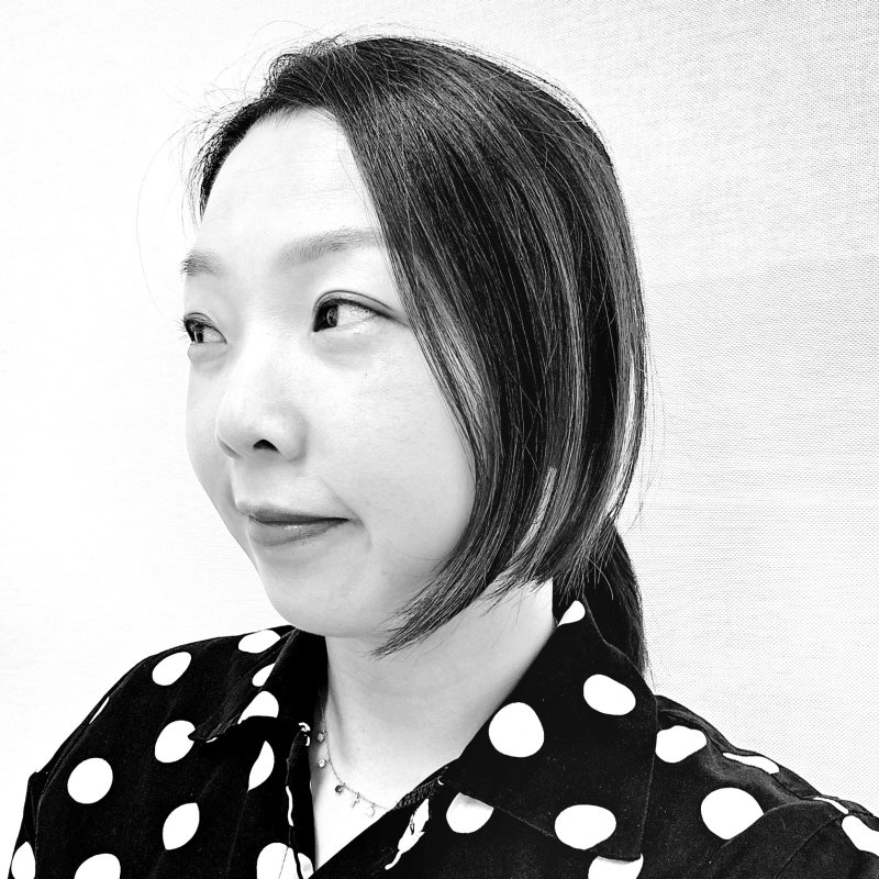 사진설명= 한국뉴욕주립대학교 패션기술대학교(FIT) 패션경영학과 교수이자 섬유예술가인 린다 킴