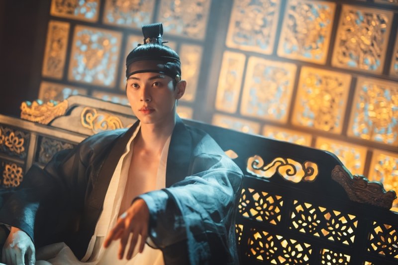 셰프 임윤아와 폭군 이채민…비주얼 파티 '폭군의 셰프'