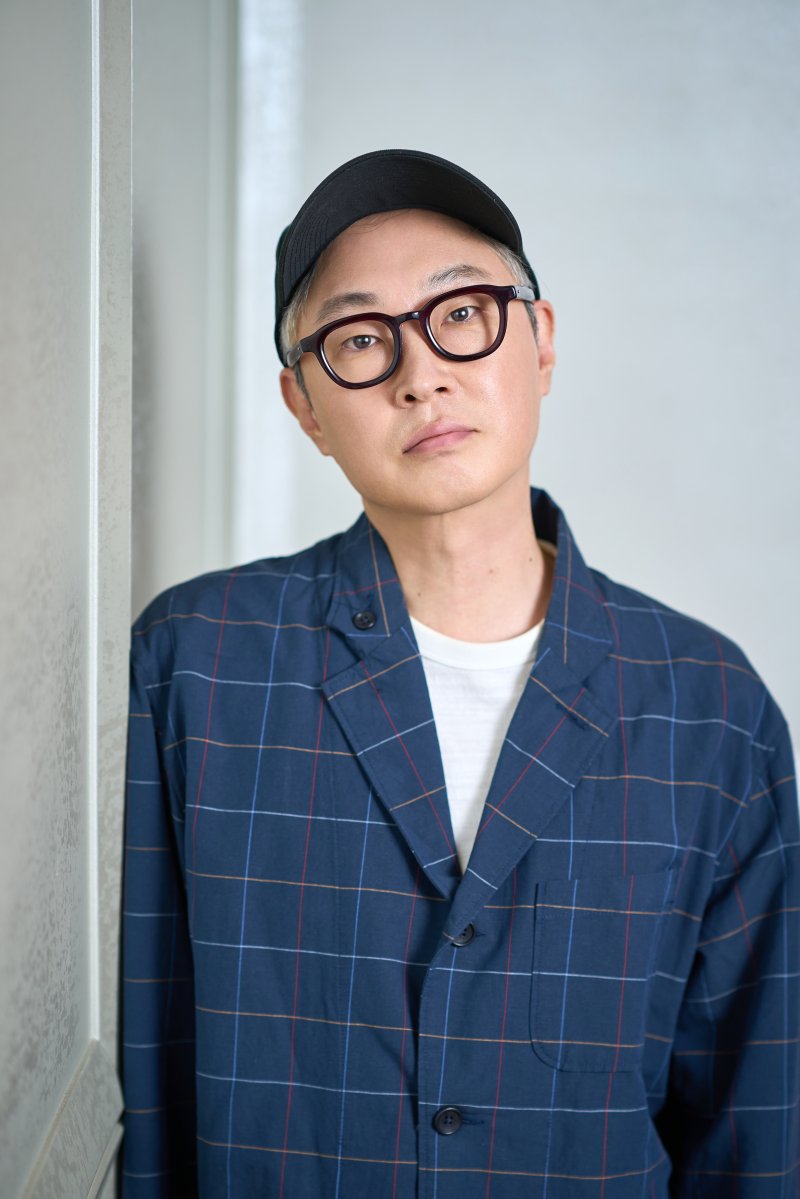 강형철 감독, '하이파이브' 유아인 리스크에 장인처럼 다듬듯 세공 [N인터뷰]