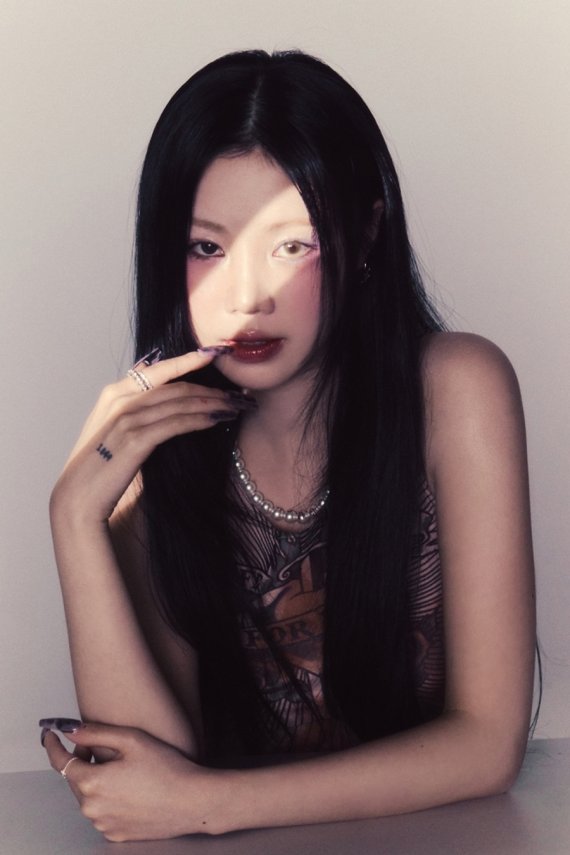 수진, 8月 컴백 확정…미주 투어까