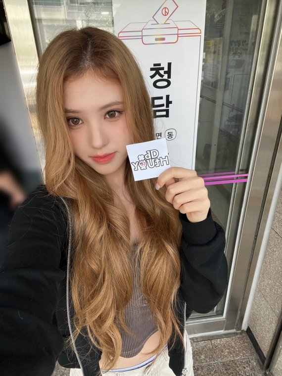 오드유스 마야, 생애 첫 투표…