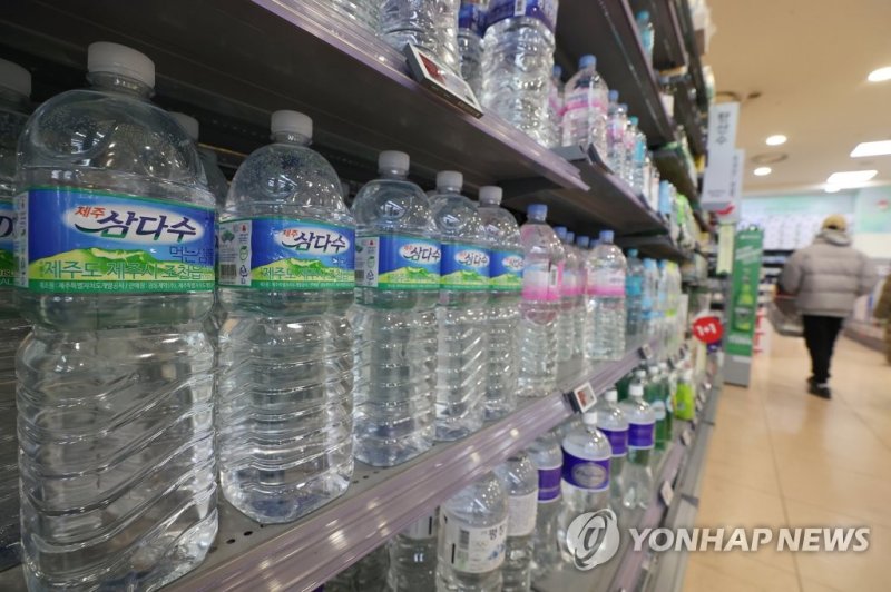 제주삼다수 (출처=연합뉴스)