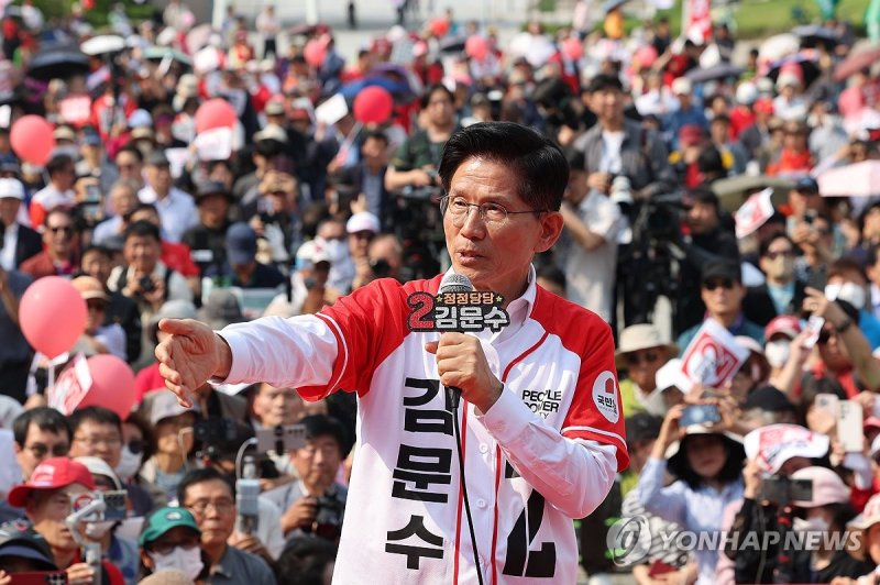 안산문화광장 찾은 국민의힘 김문수 대선 후보 (출처=연합뉴스)