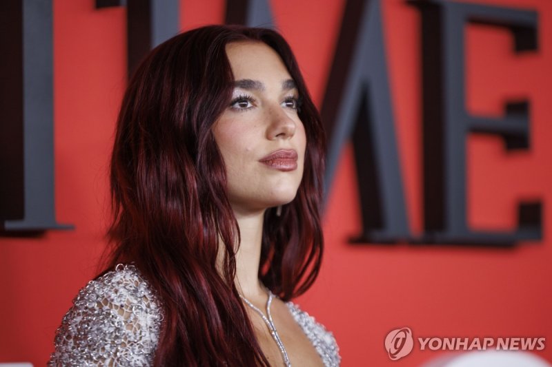 영국의 세계적인 가수 두아 리파 (출처=연합뉴스)