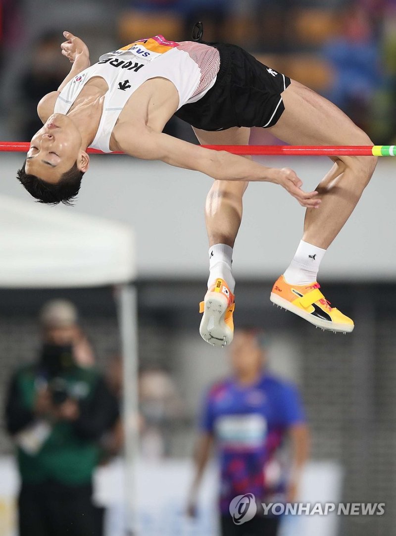 '가볍게' (출처=연합뉴스)