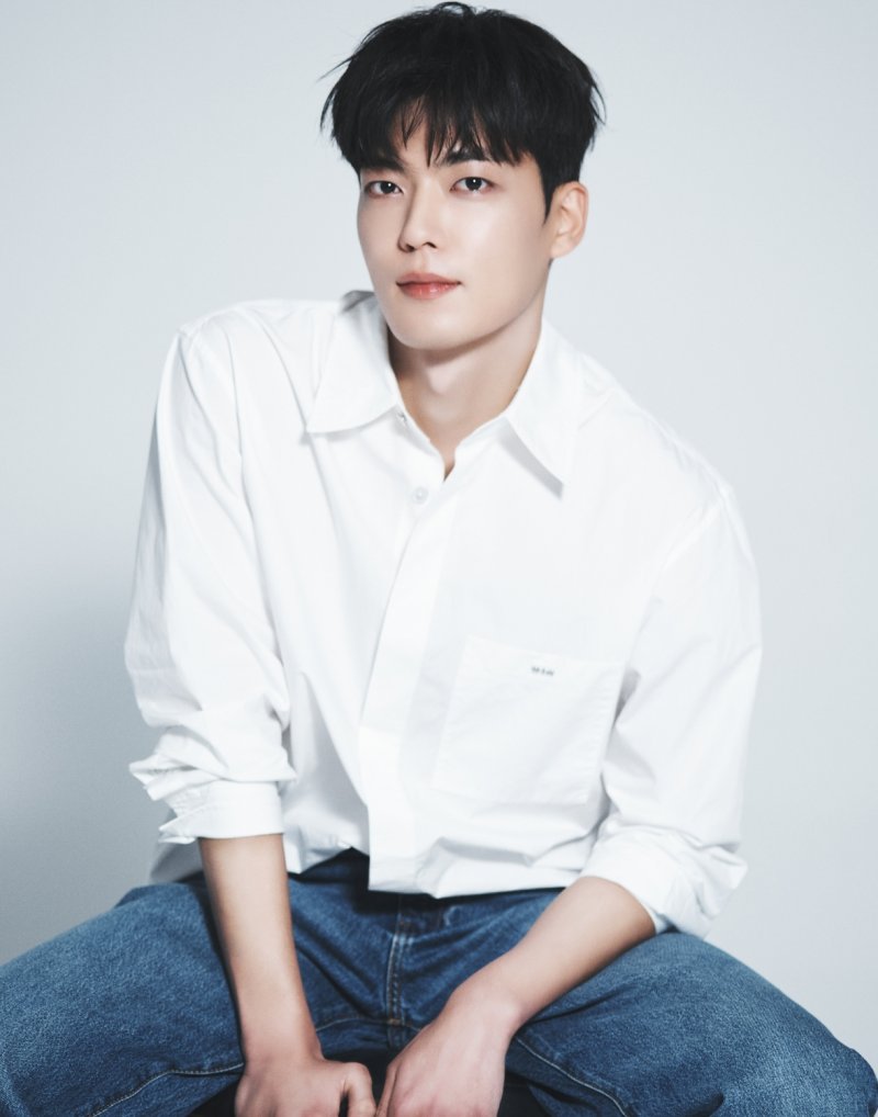 신예 이승헌 '하이스쿨 히어로즈' 합류…이정하와 대립