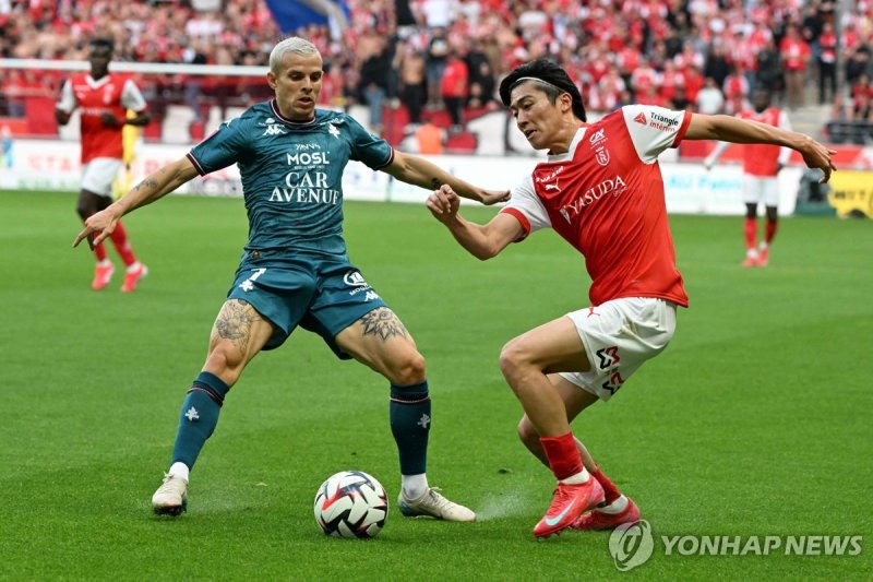 랭스와 메스의 경기 장면. (출처=연합뉴스)