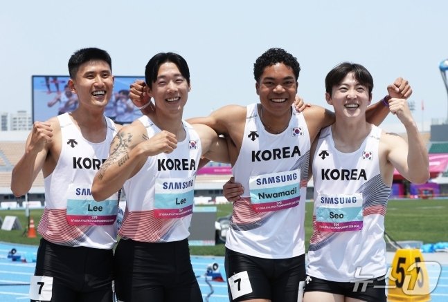 왼쪽부터 이준혁, 이재성, 나마디 조엘진, 서민준. (대한바카라사이트 쇼미더벳연맹 제공)