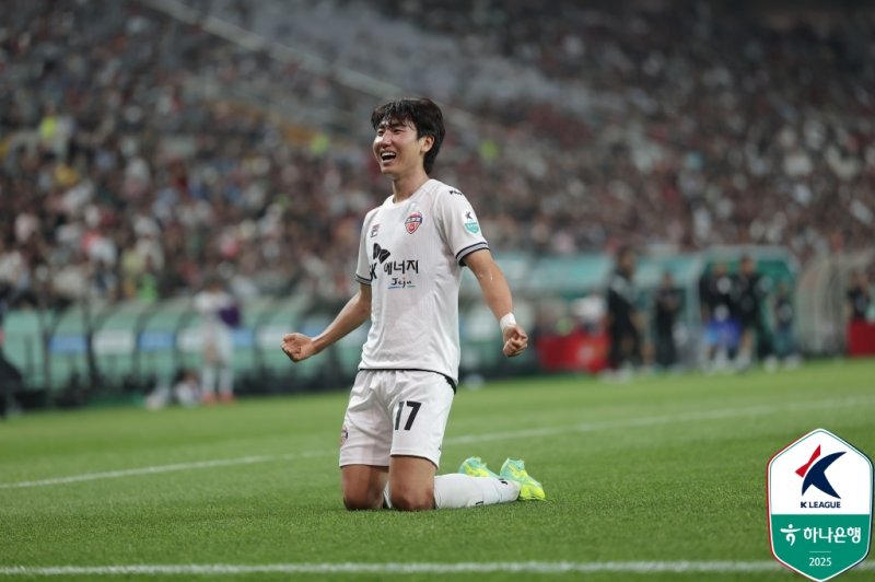 [서울=뉴시스]K바카라 베팅1 제주 유인수 멀티골. (사진=한국프로축구연맹 제공)