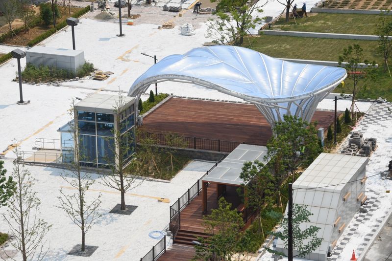 부산 사상역 앞 광장 확 달라졌다