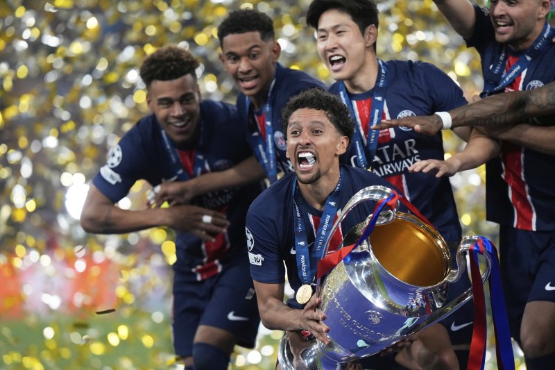 프랑스 프로축구 리그앙 파리 생제르맹(PSG)의 라이트닝 바카라 사이트과 선수단. 뉴시스