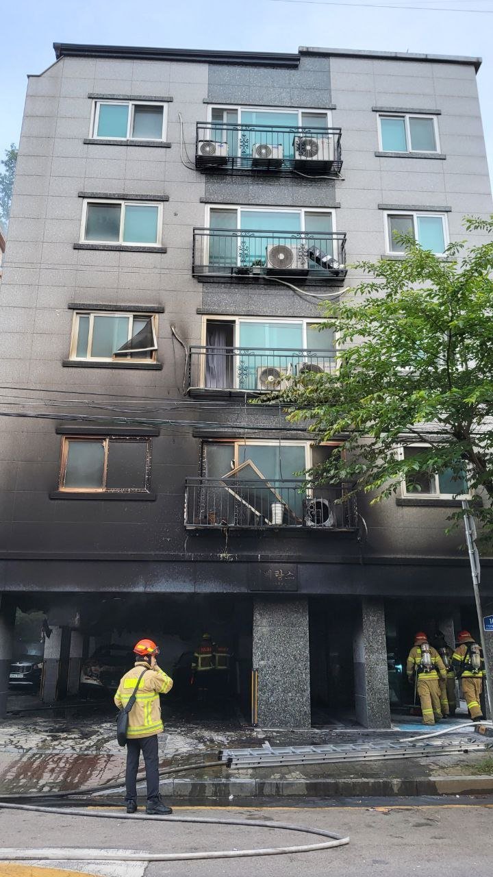 온라인카지노 현장 모습.(경기도소방재난본부 제공)