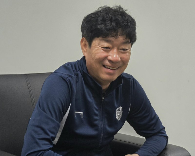 1일 대구 iM뱅크파크에서 취재진 만난 대구FC의 김병수 감독 (출처=연합뉴스)