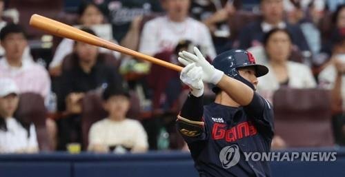 kt로 트레이드된 외야수 이정훈 (출처=연합뉴스)