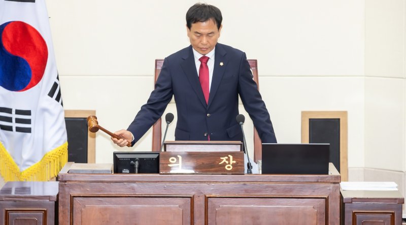 박교상 구미시의장이 2일 정례회를 주재하고 있다. (구미시의회 제공. 재판매 및 DB금지)/뉴스1