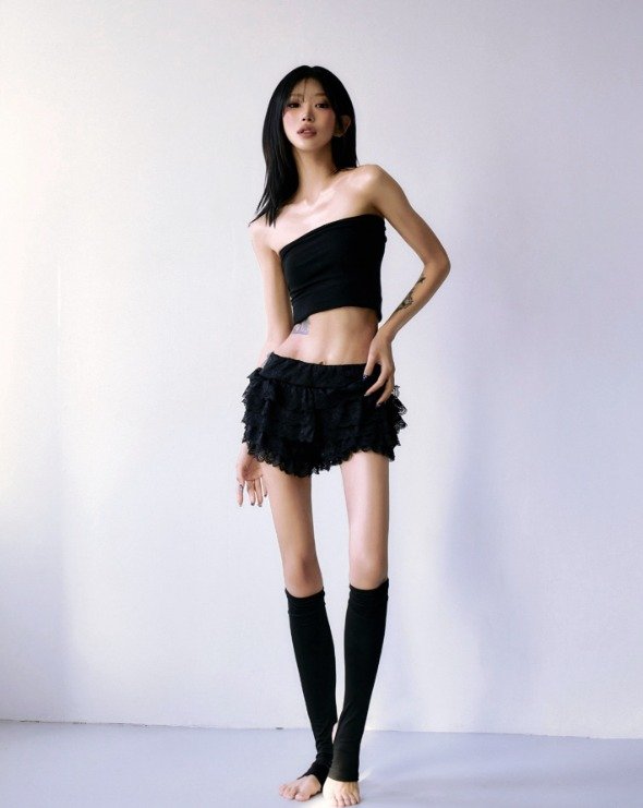 '96→41㎏' 최준희, 55㎏ 감량 후 뽐낸 놀라운 스키니 몸매…파격 타투도