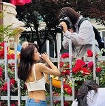 크롭톱 입은 46세 하지원, 팬들도 감탄한 탄탄 몸매