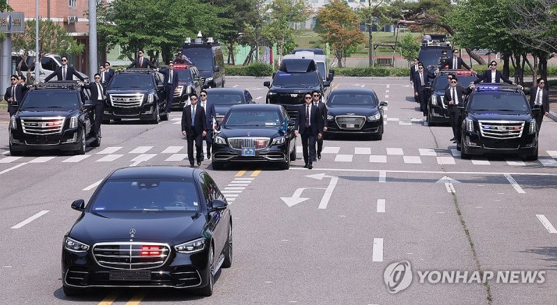 대통령경호처, 대통령 취임식 차량 퍼레이드 훈련 공개 (출처=연합뉴스)