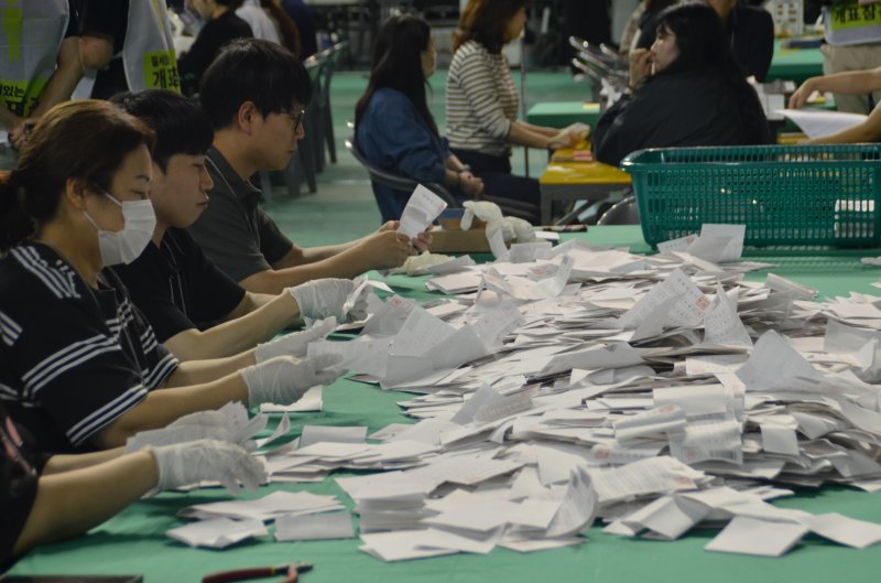 제21대 대통령 선거의 온라인바카라가 3일 강원 원주시 원주종합체육관에서 진행되고 있다. 2025.6.3/뉴스1 ⓒ News1 신관호 기자