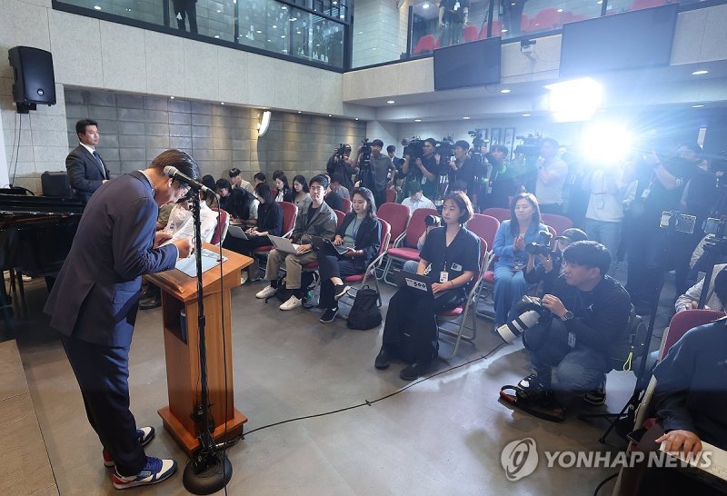 정치 뜻 세웠던 곳에서 마지막 대국민 기자회견하는 이재명 후보 (출처=연합뉴스)