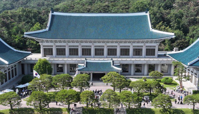제21대 대통령 선거 투표일인 3일 서울 종로구 청와대에 관광객들이 북적이고 있다. 2025.6.3/우리카지노 바카라사이트1 ⓒ News1 박지혜 기자
