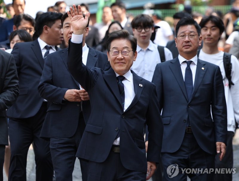 5월 29일 대통령 선거 사전투표 마친 이재명 대통령 (출처=연합뉴스)