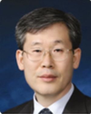 [서울=뉴시스] 김창섭 바카라사이트 유니벳학교 명예교수. (사진=일석학술재단 제공) 2025.06.04. photo@newsis.com *재판매 및 DB 금지