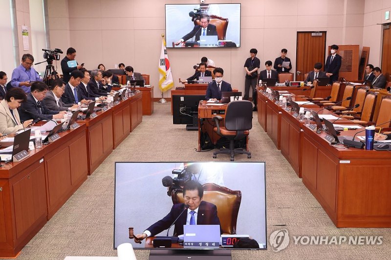 김건희·내란·채해병 특검법 법사위 통과 (출처=연합뉴스)