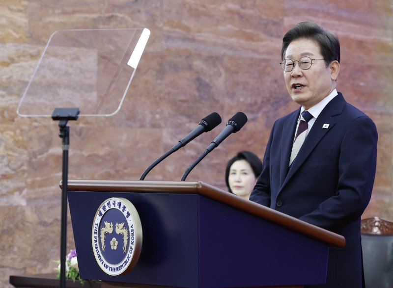 이재명 대통령이 4일 오전 국회 본청 로텐더홀에서 열린 제21대 대통령 취임 선서 행사에서 취임사를 하고 있다. 2025.6.4/뉴스1 ⓒ News1 국회사진기자단