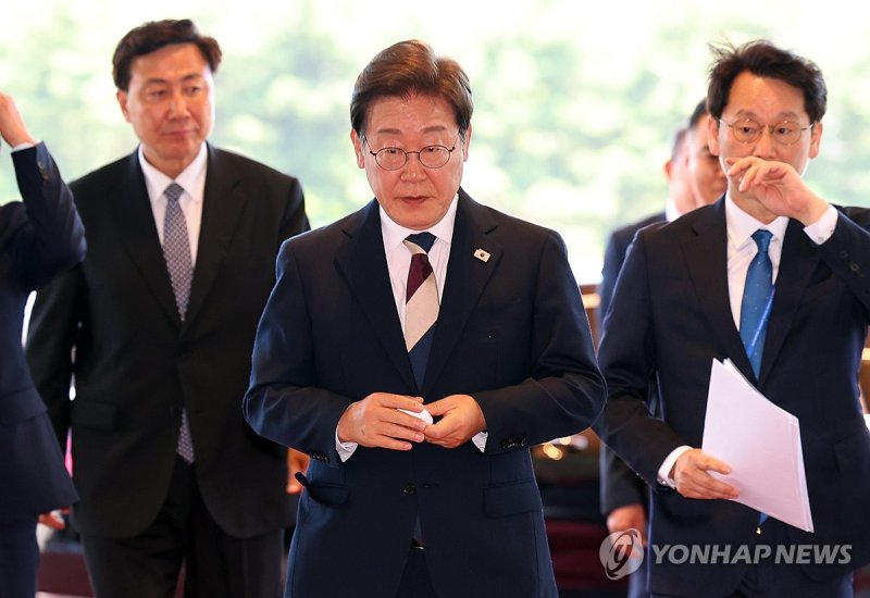 이재명 대통령, 용산 대통령실 도착 (출처=연합뉴스)