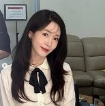 ′남편 구속 후 홈쇼핑 복귀′ 성유리, 44세에도 여전한 요정 미모 [N샷]