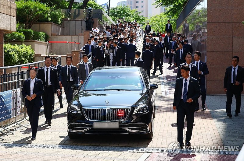 대통령경호처, 교통 통제 구간 최소화…과도한 통제 지양한다