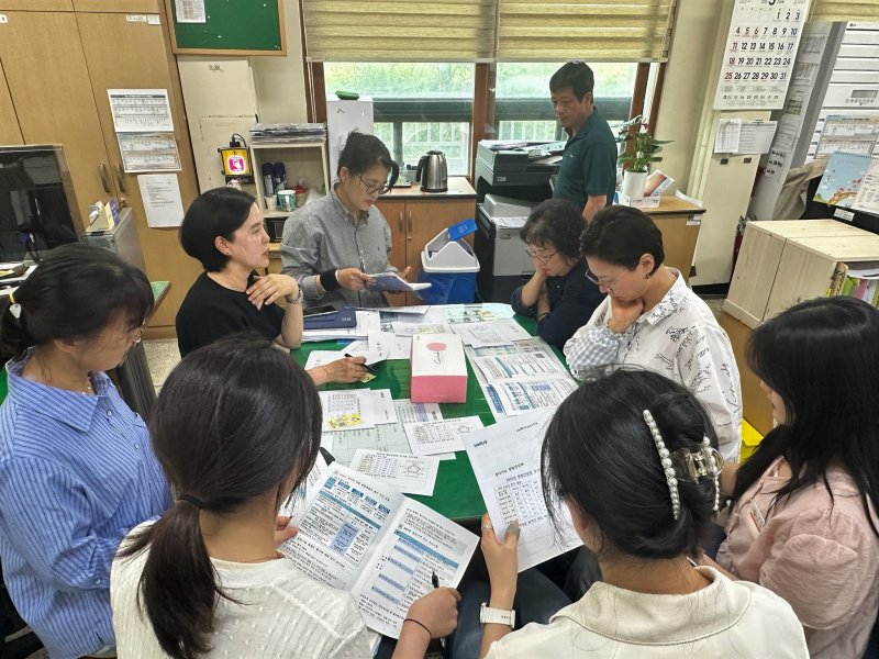 '찾아가는 청렴 간담회' 진행하는 나주시 감사실. (사진=나주시 제공) photo@newsis.com *재판매 및 DB 금지