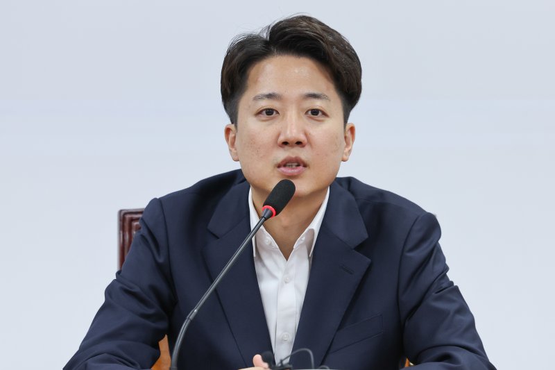 이준석 "홍준표와 신당 창당? 전혀 검토한 바 없다"