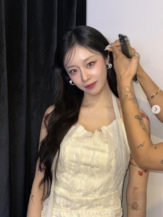 티아라 지연, 양팔에 가득한 파격 타투…시선 집중 [N샷]