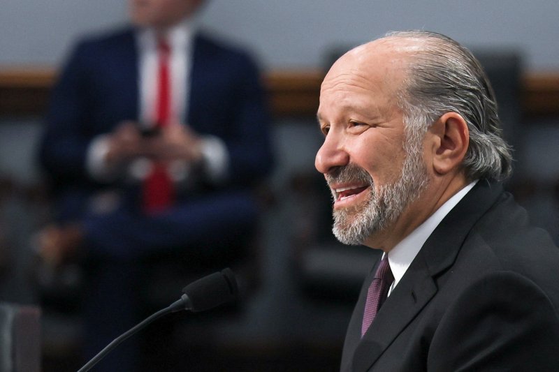 美 상무부 장관 "한국산 자동차 대미 관세율 15%" 못박아