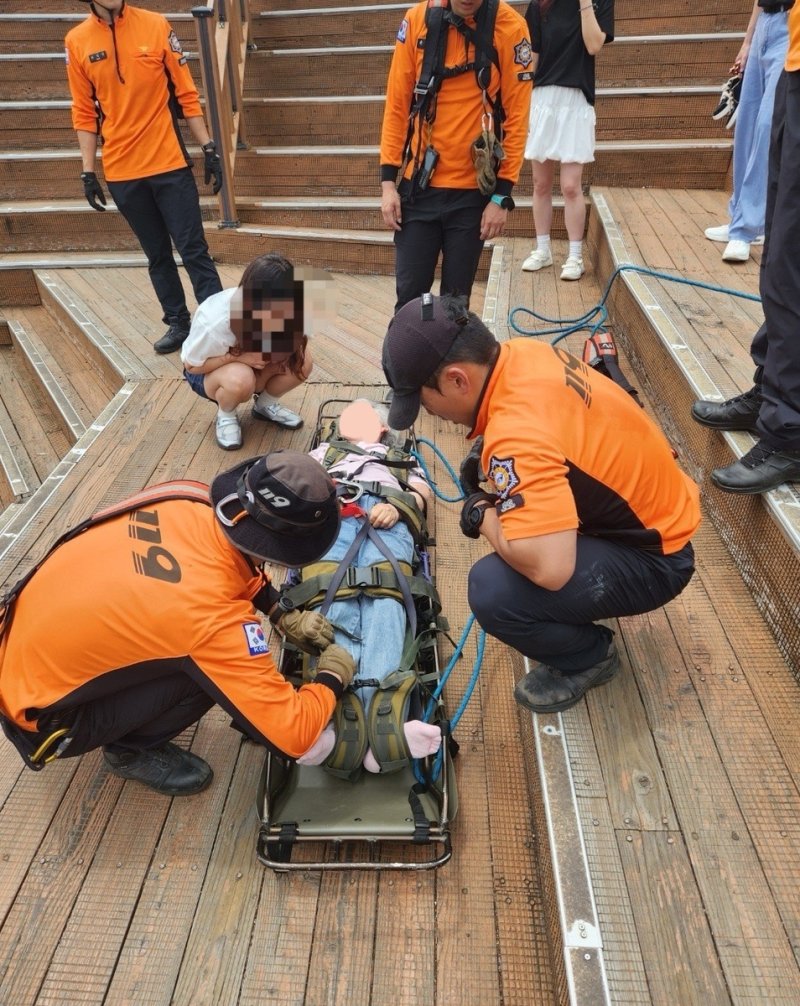 성산일출봉서 뇌경색 증상 보인 60대 헬기이송 준비 (출처=연합뉴스)