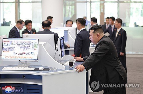 북한의 컴퓨터 (출처=연합뉴스)