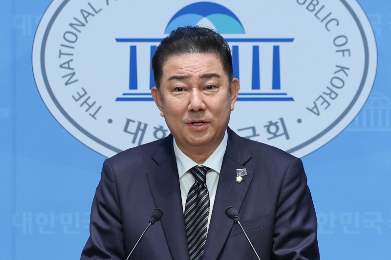 김병기 더불어민주당 의원이 5일 서울 여의도 국회 소통관에서 제22대 국회 제2기 민주당 원내대표 출마를 선언하고 있다. 2025.6.5/뉴스1 ⓒ News1 안은나 기자