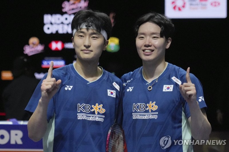 김원호와 서승재 (출처=연합뉴스)