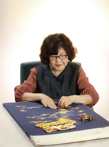 국가무형유산 '자수장' 보유자 김영희 씨 (출처=연합뉴스)