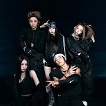 신세계家 외손녀·더블랙레이블 테디, 혼성그룹 부활시키나 