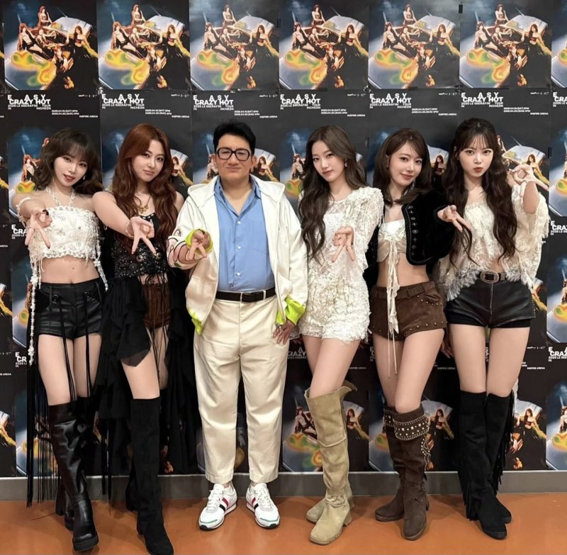 [서울=뉴시스] 방시혁 하이브 의장이 르세라핌 콘서트 현장을 찾았다. (사진=방시혁 인스타그램 캡처) 2025.04.21. photo@newsis.com *재판매 및 DB 금지