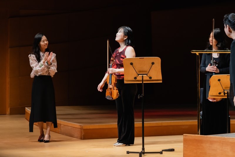 [서울=뉴시스] 바이올리니스트 바카라사이트 총판 승리바카라. (사진=크레디아 제공, ⓒFarah Sosa) 2025.06.09. photo@newsis.com *재판매 및 DB 금지