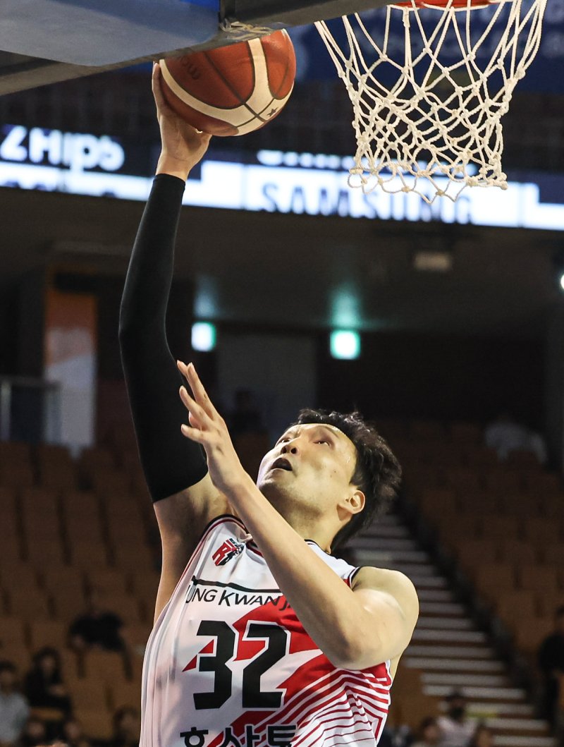 이종현은 안양 정관장과 1년 계약을 맺은 뒤 은퇴 절차를 밟았다. 이후 해외 진출을 추진하는 중이다. 뉴스1 DB ⓒ News1 김도우 기자