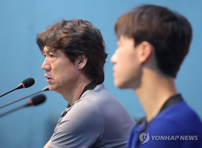 쿠웨이트전 앞둔 홍명보 감독 (출처=연합뉴스)
